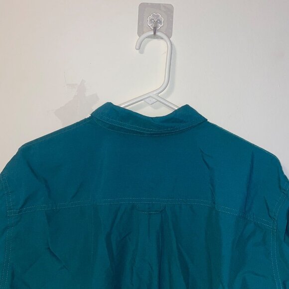 L.L. Bean Womens Teal Button-Up Long Sleeve Shirt With Chest Zip Pocket Size M - Picture 5 of 5